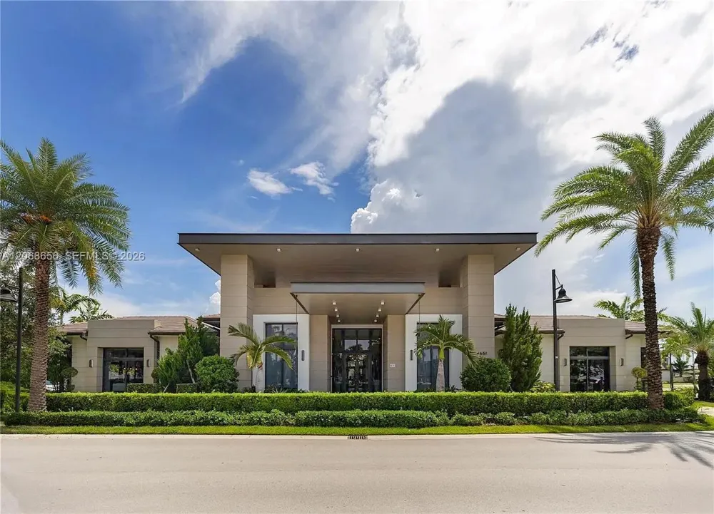 4691 NW 83rd Pkwy Doral, FL 33166