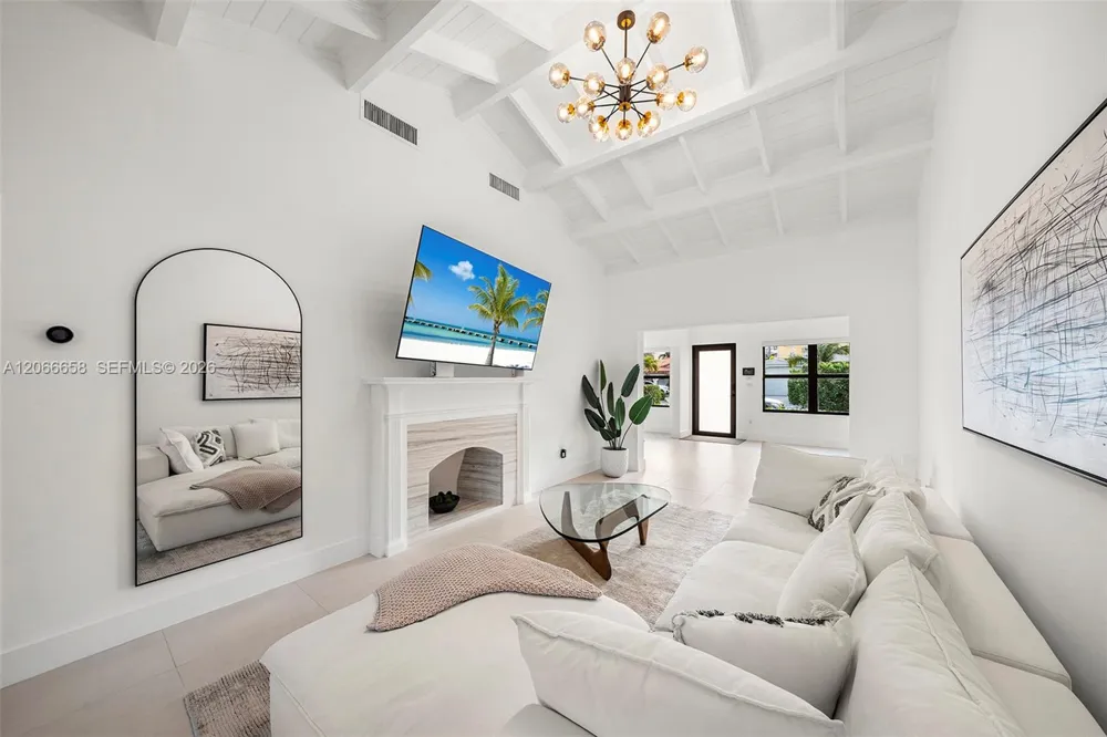 8844 Abbott Ave Surfside, FL 33154