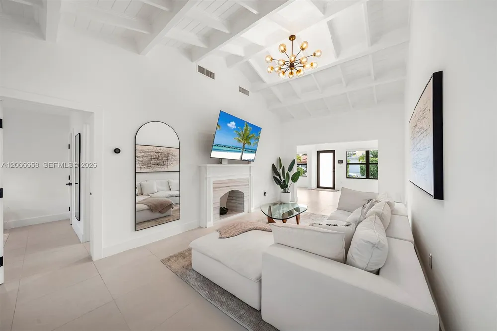 8844 Abbott Ave Surfside, FL 33154