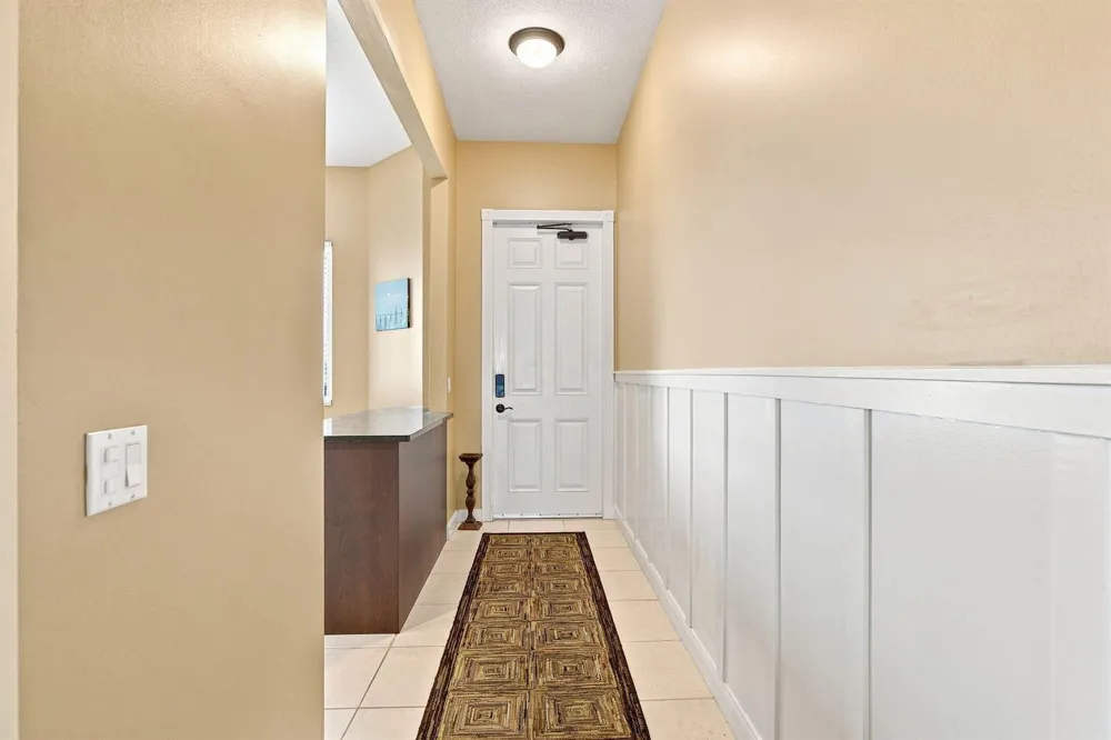 34 HARBOUR ISLE DRIVE W #PH05 Fort Pierce, FL 34949