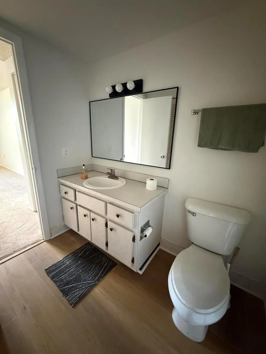 15600 NW 7TH AVENUE #211 Miami, FL 33169