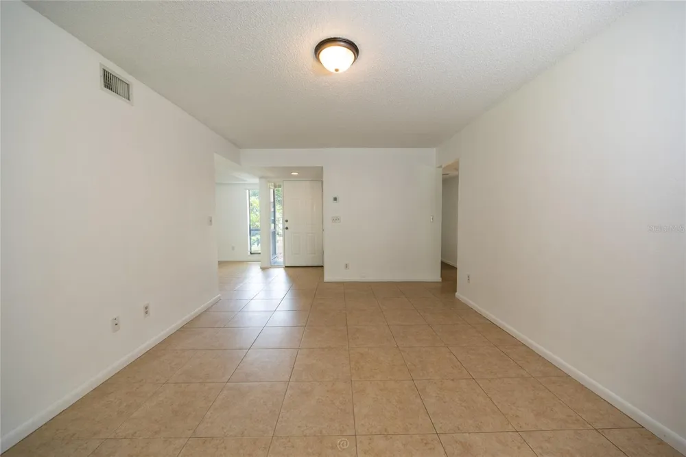 9 SOUTHBURY COURT #9 Palm Coast, FL 32137
