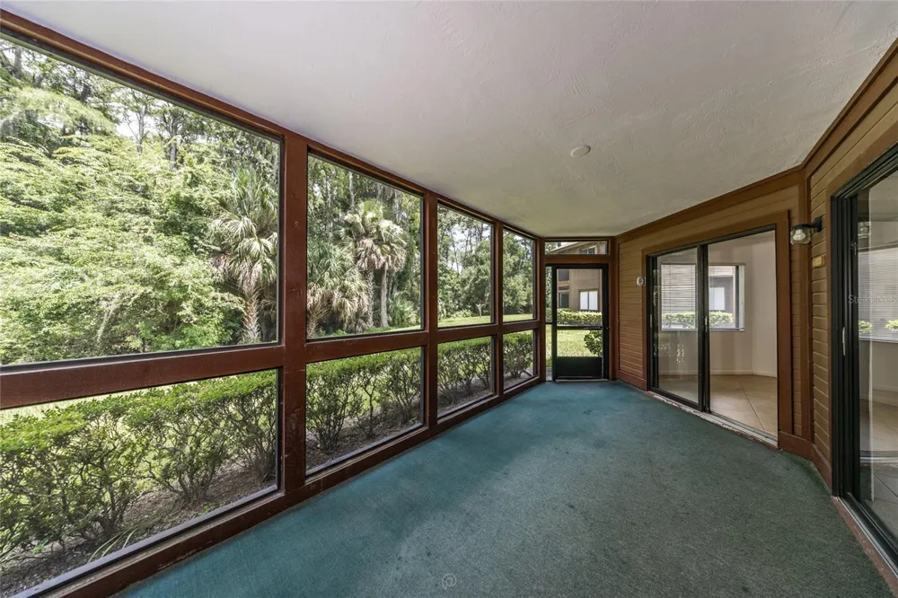 9 SOUTHBURY COURT #9 Palm Coast, FL 32137