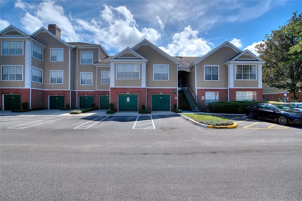 13037 MULBERRY PARK DRIVE #518 Orlando, FL 32821