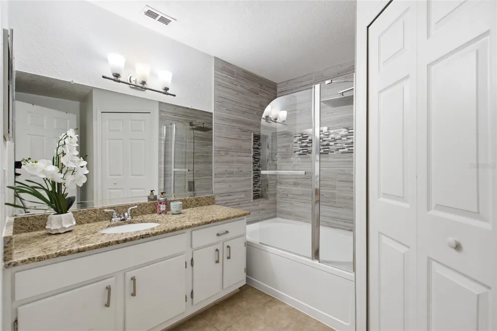 13037 MULBERRY PARK DRIVE #518 Orlando, FL 32821