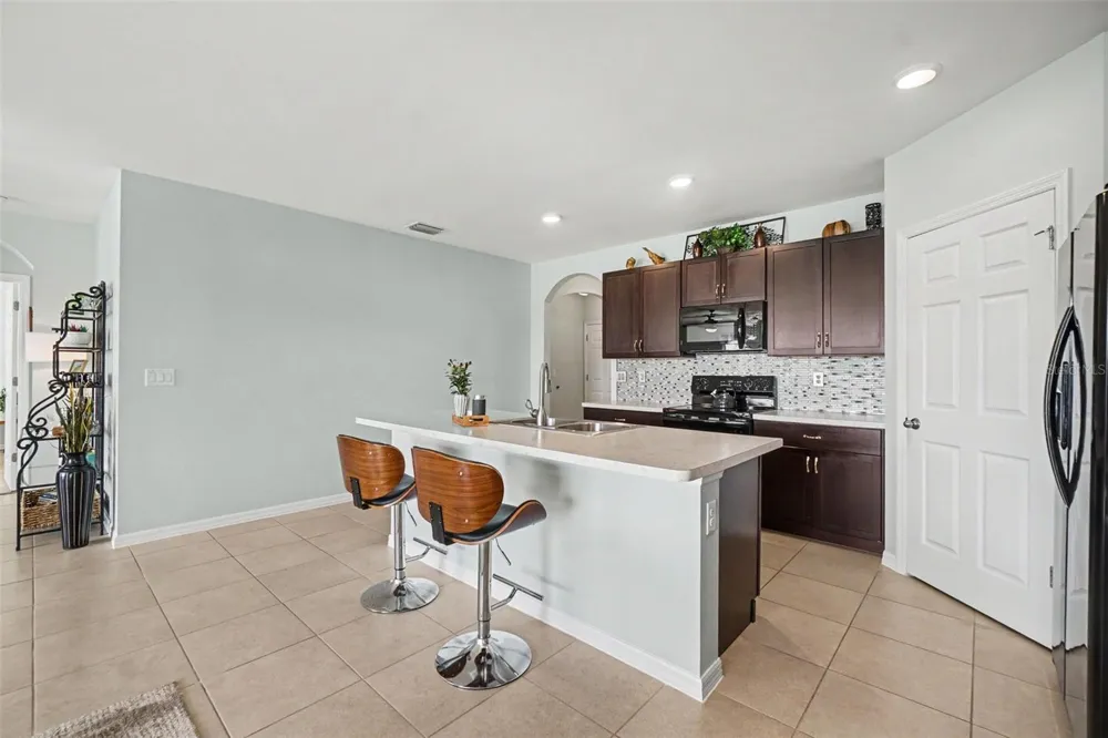 7048 WATERFORD PARKWAY Punta Gorda, FL 33950