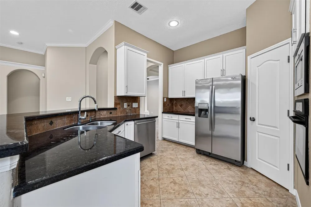 1103 Parkhaven Lane Houston, TX 77077