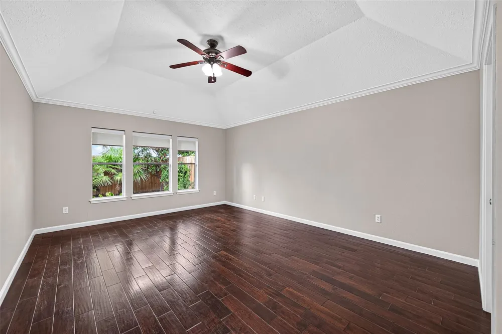 1103 Parkhaven Lane Houston, TX 77077