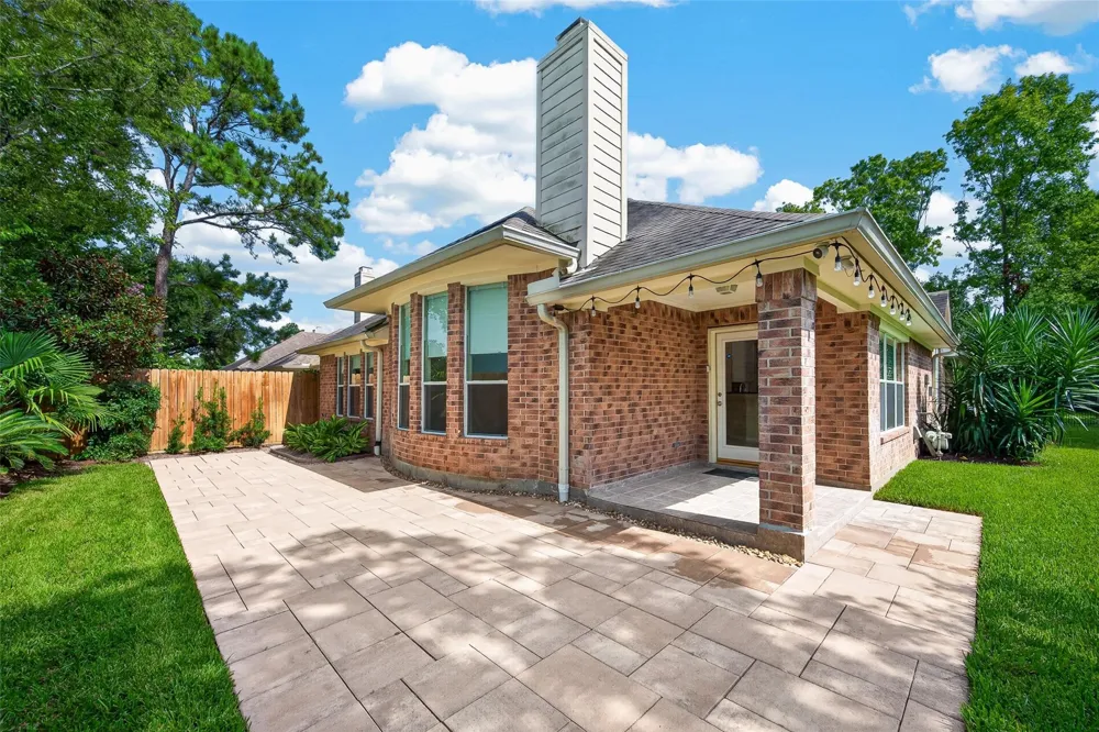 1103 Parkhaven Lane Houston, TX 77077