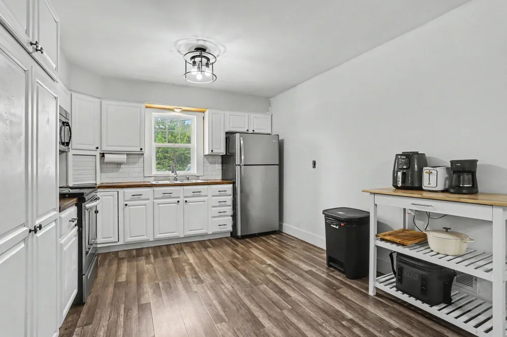 67821 29th Street Lawton, MI 49065
