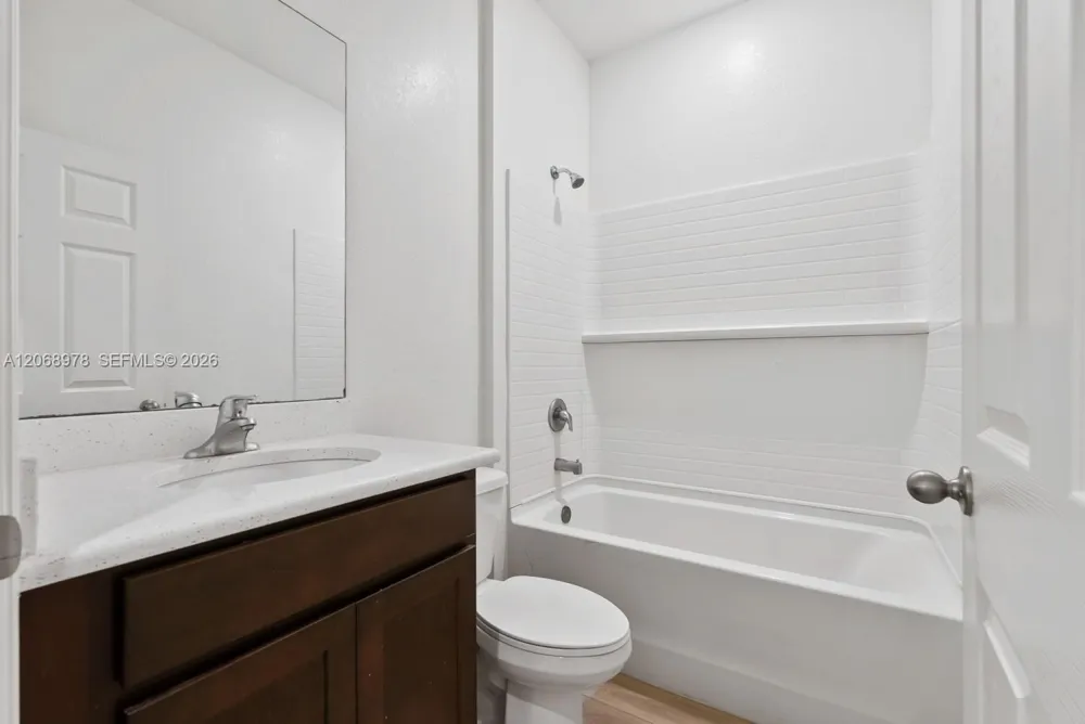 2844 NW 27th Cape Coral, FL 33993