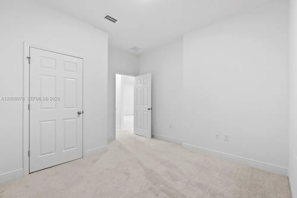 2844 NW 27th Cape Coral, FL 33993