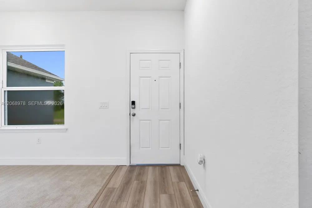 2844 NW 27th Cape Coral, FL 33993