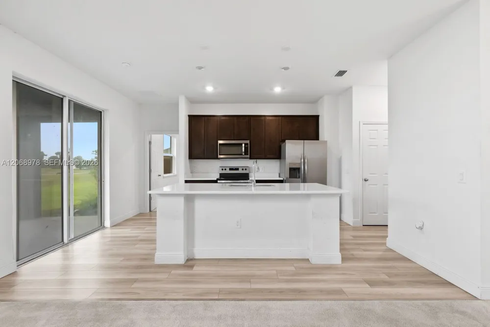 2844 NW 27th Cape Coral, FL 33993
