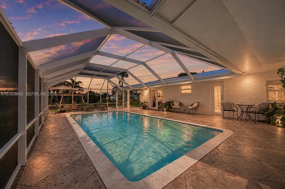 9921 SW 195th St Cutler Bay, FL 33157