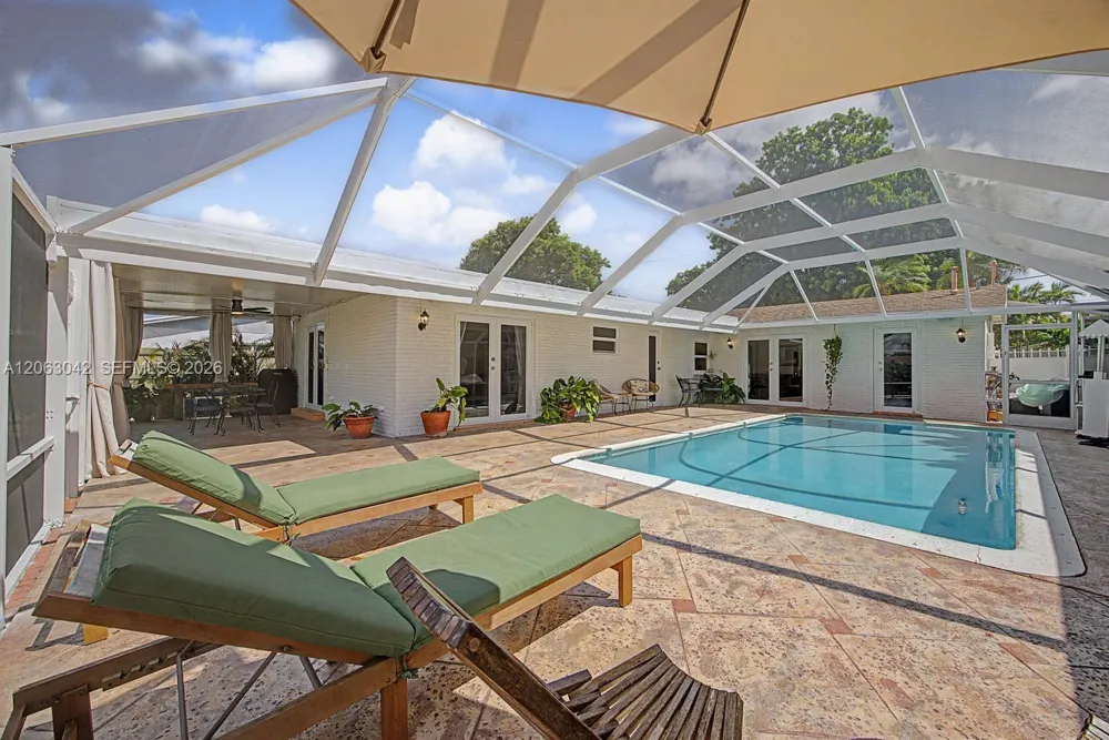 9921 SW 195th St Cutler Bay, FL 33157