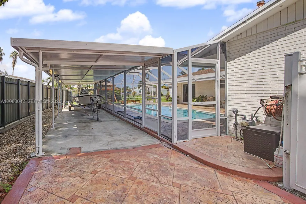 9921 SW 195th St Cutler Bay, FL 33157