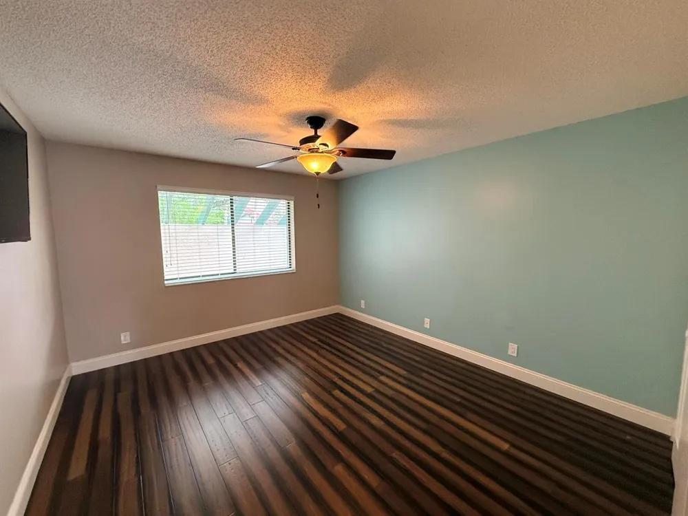 24 LEXINGTON LANE W #A Palm Beach Gardens, FL 33418