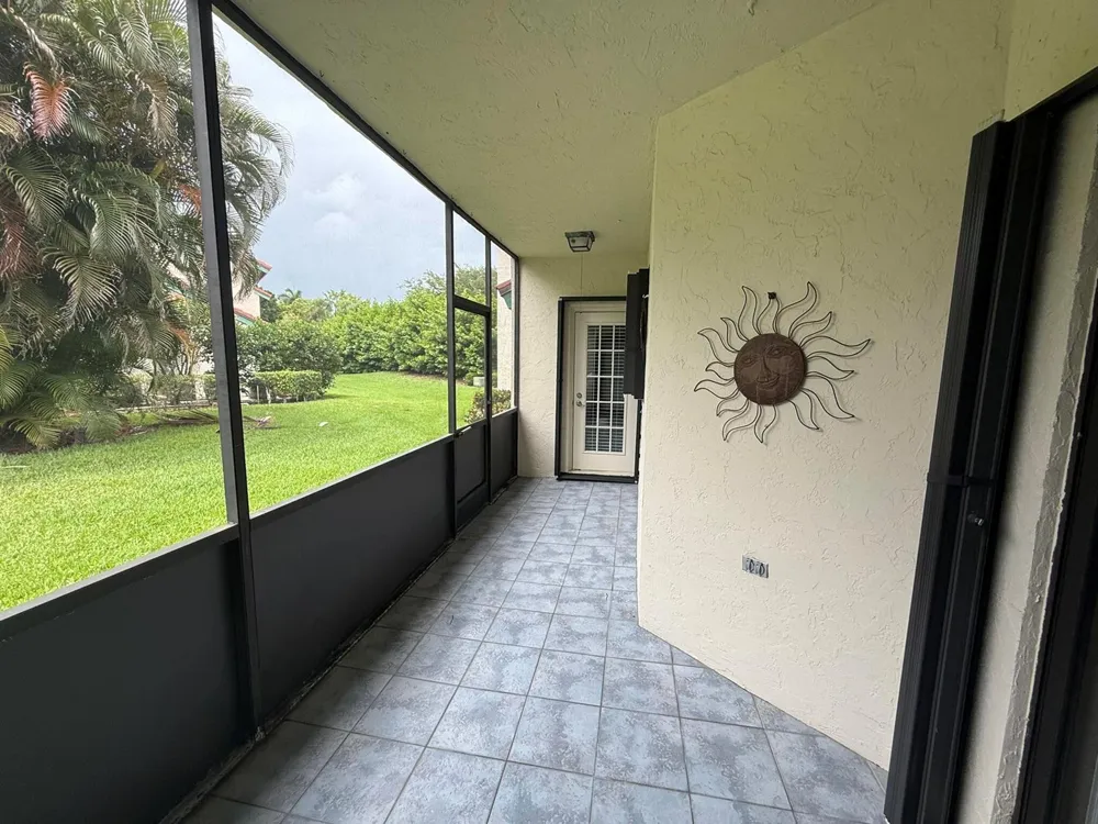 24 LEXINGTON LANE W #A Palm Beach Gardens, FL 33418
