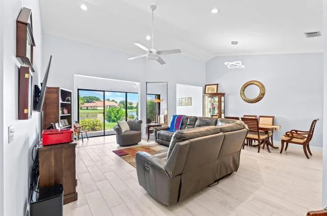 8486 HEATHER PLACE Boynton Beach, FL 33472