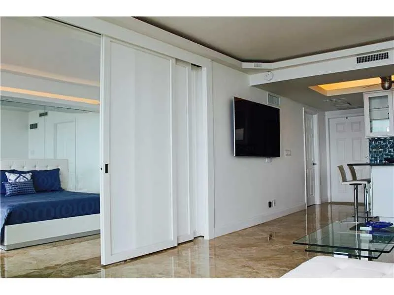 333 NE 21ST AVENUE #1108 Deerfield Beach, FL 33441