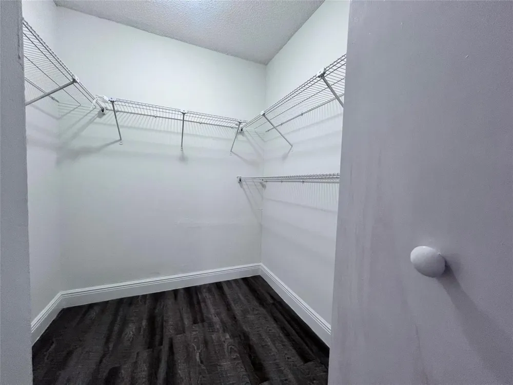 1196 NW 40th Avenue #94-404 Lauderhill, FL 33313