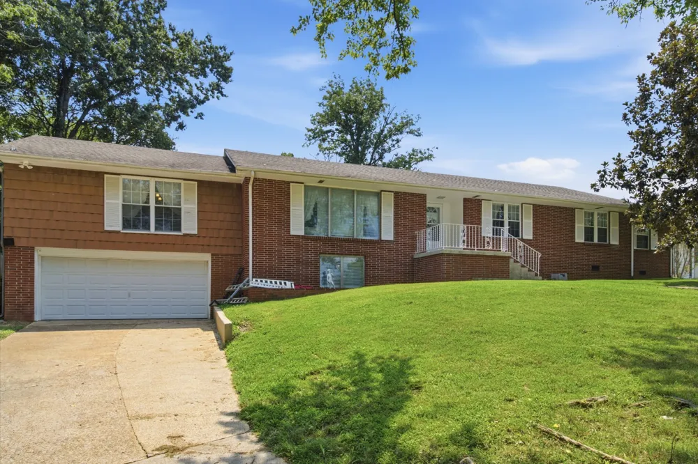 865 Cornersville Rd Lewisburg, TN 37091