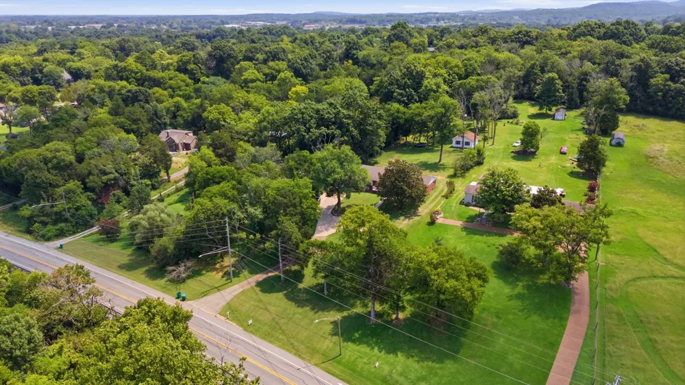 865 Cornersville Rd Lewisburg, TN 37091