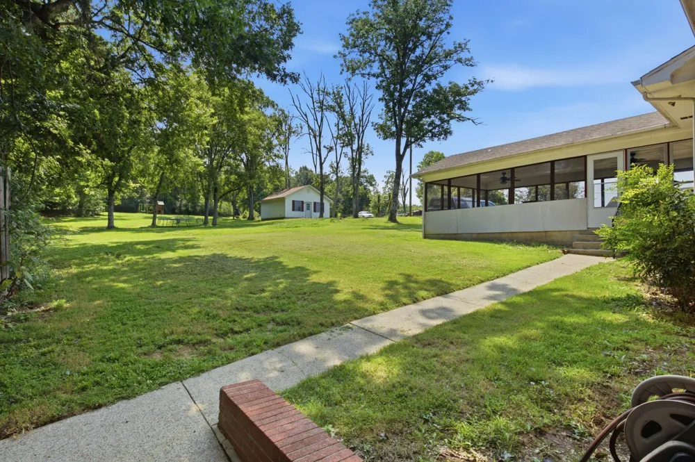 865 Cornersville Rd Lewisburg, TN 37091