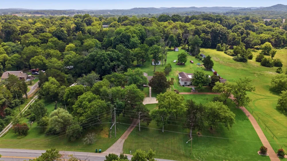 865 Cornersville Rd Lewisburg, TN 37091