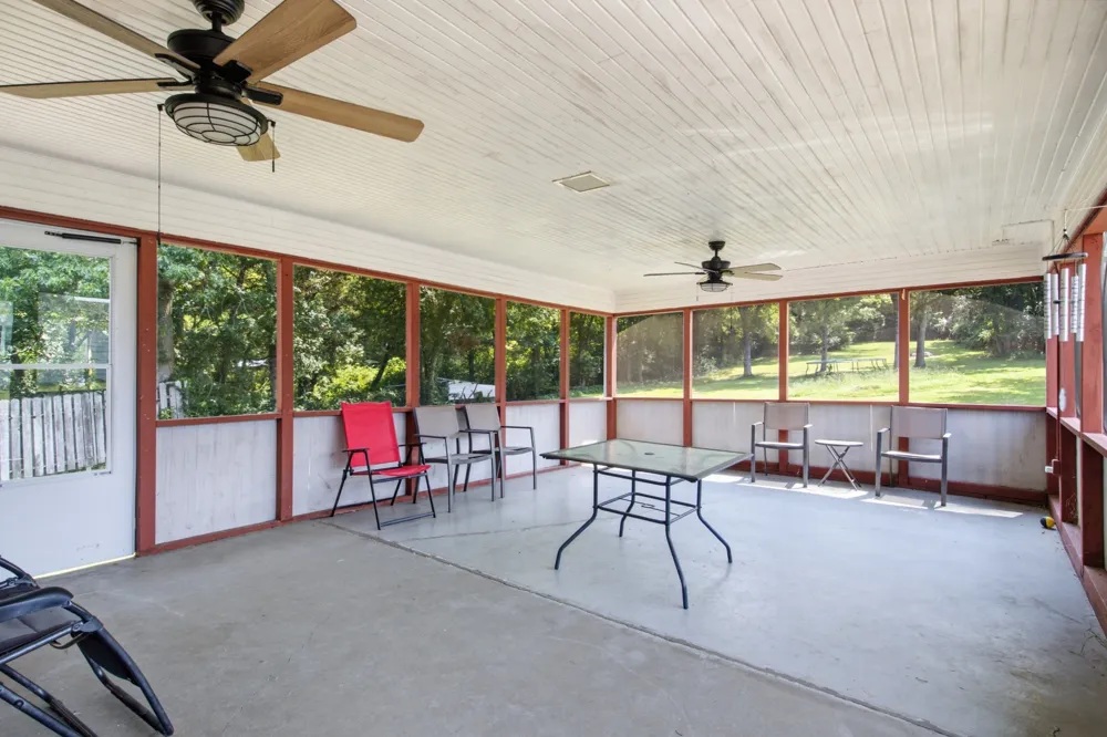 865 Cornersville Rd Lewisburg, TN 37091