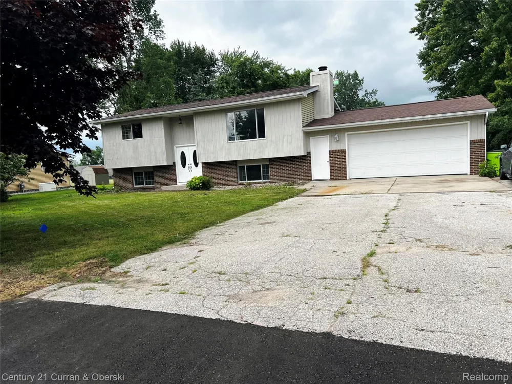 1954 W Midland Road Williams Charter Township, MI 48611