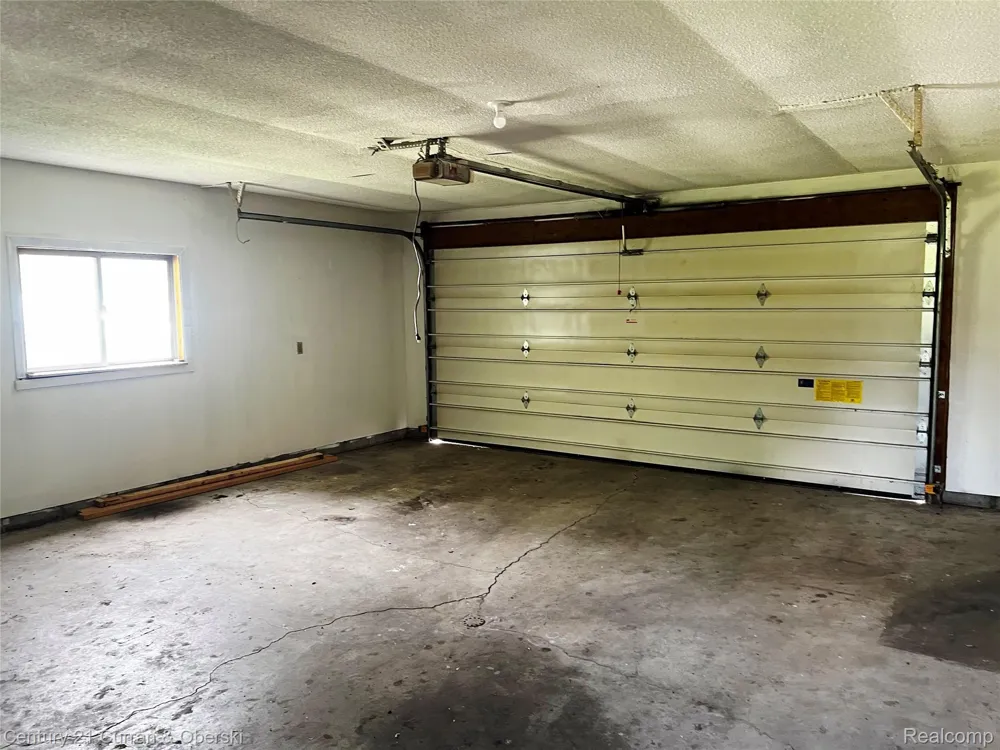 1954 W Midland Road Williams Charter Township, MI 48611