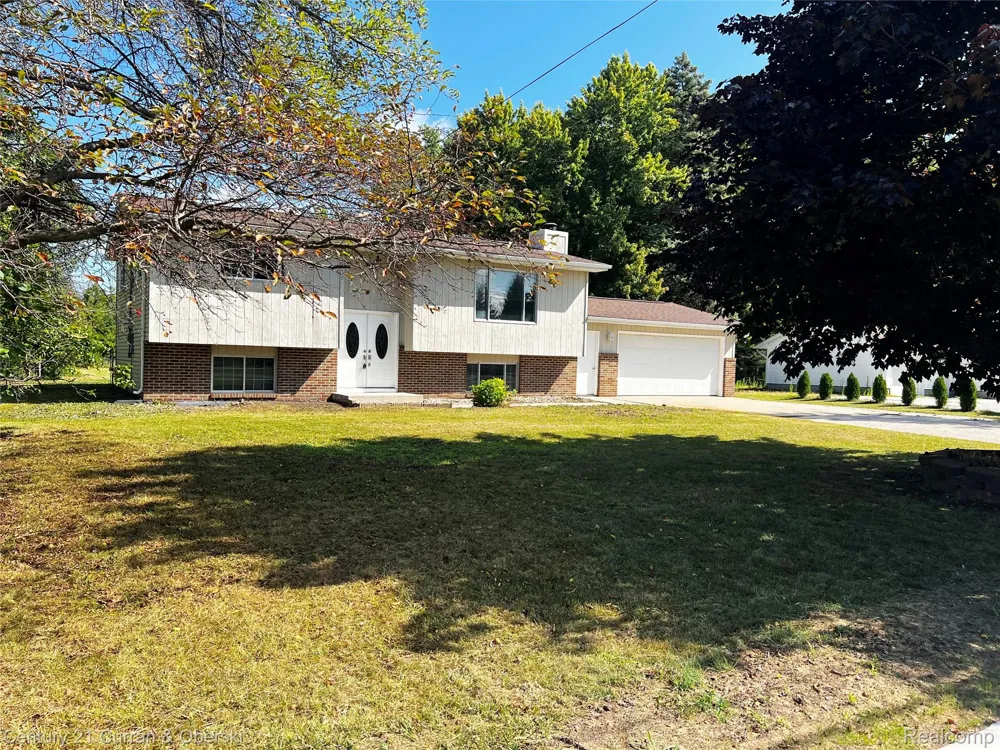 1954 W Midland Road Williams Charter Township, MI 48611