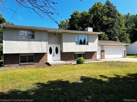 1954 W Midland Road