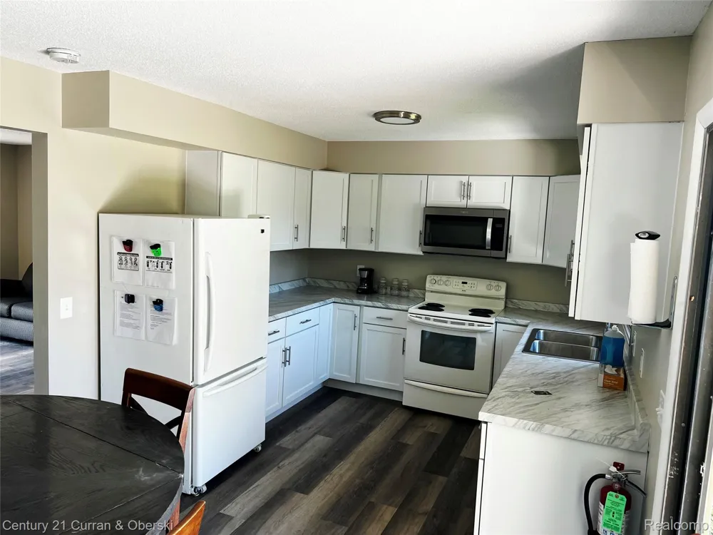 1954 W Midland Road Williams Charter Township, MI 48611