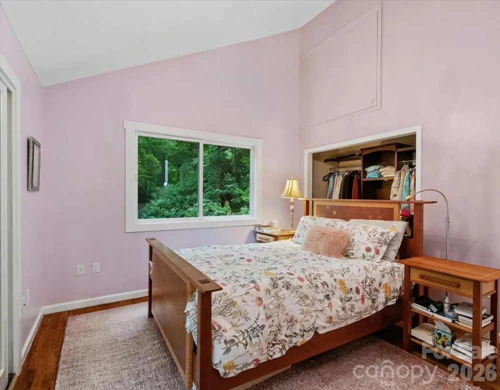 30 Kalmia Cove Burnsville, NC 28714
