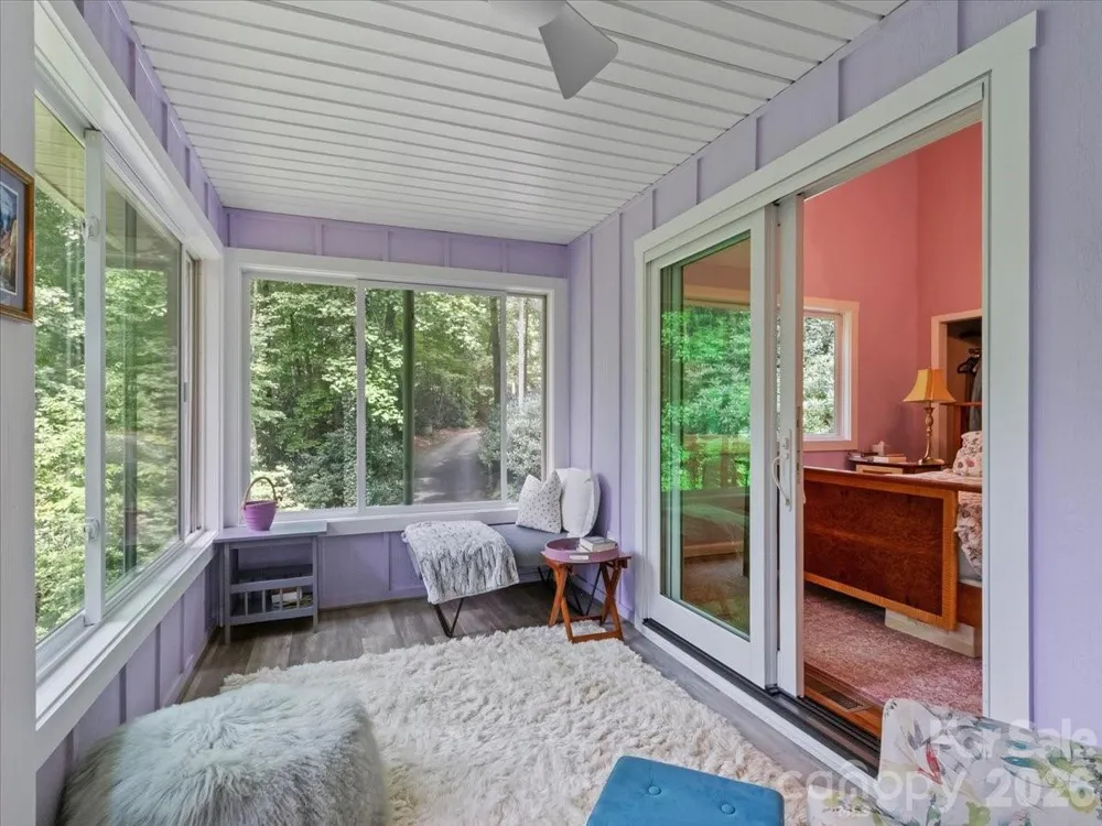30 Kalmia Cove Burnsville, NC 28714