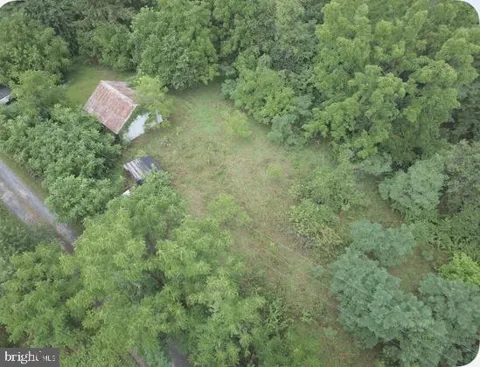 72 OLD BARN LANE