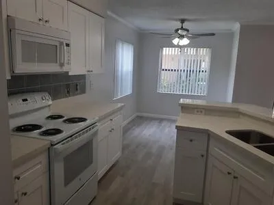 9999 Summerbreeze Drive #701 Sunrise, FL 33322