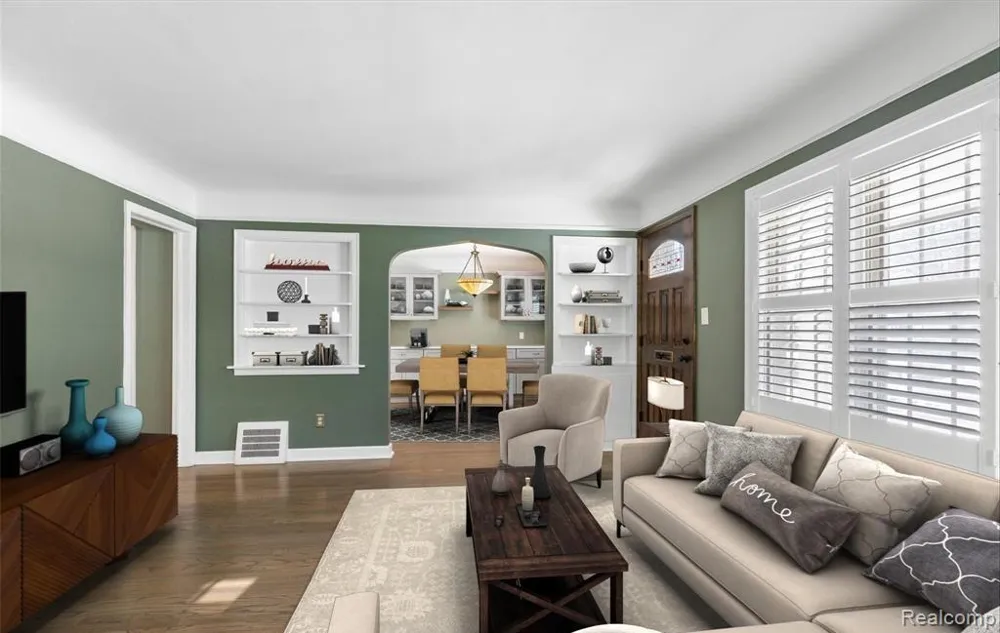 718 Altadena Avenue Royal Oak City, MI 48067