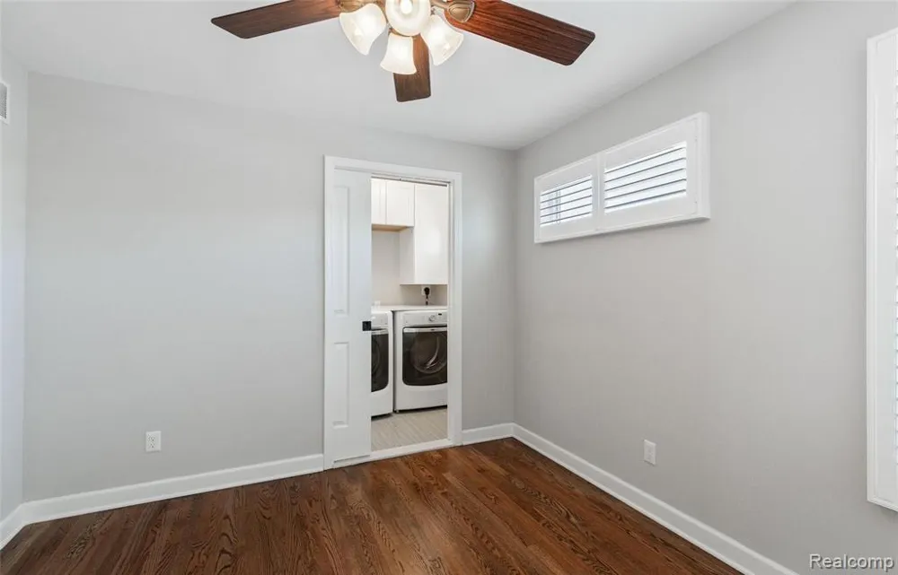 718 Altadena Avenue Royal Oak City, MI 48067