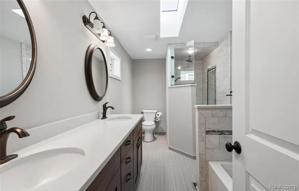 718 Altadena Avenue Royal Oak City, MI 48067