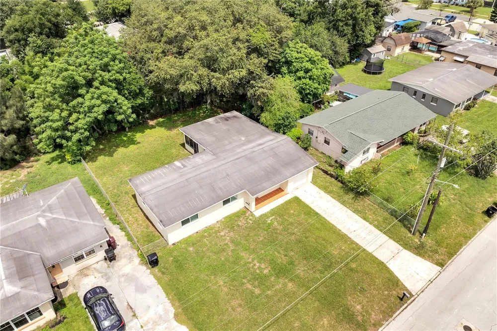 1040 SAN LUIS DRIVE Orlando, FL 32807