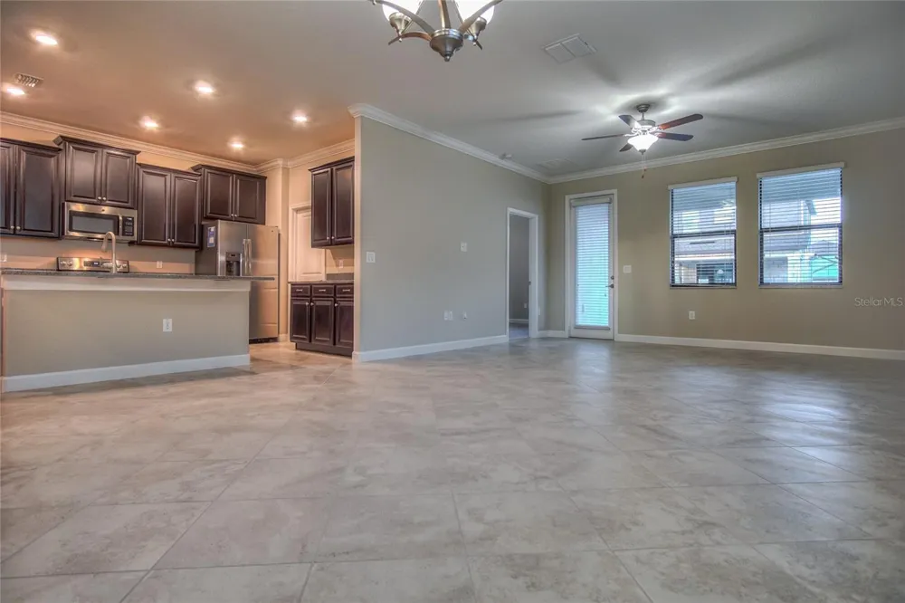 1212 MONTGOMERY BELL ROAD Wesley Chapel, FL 33543