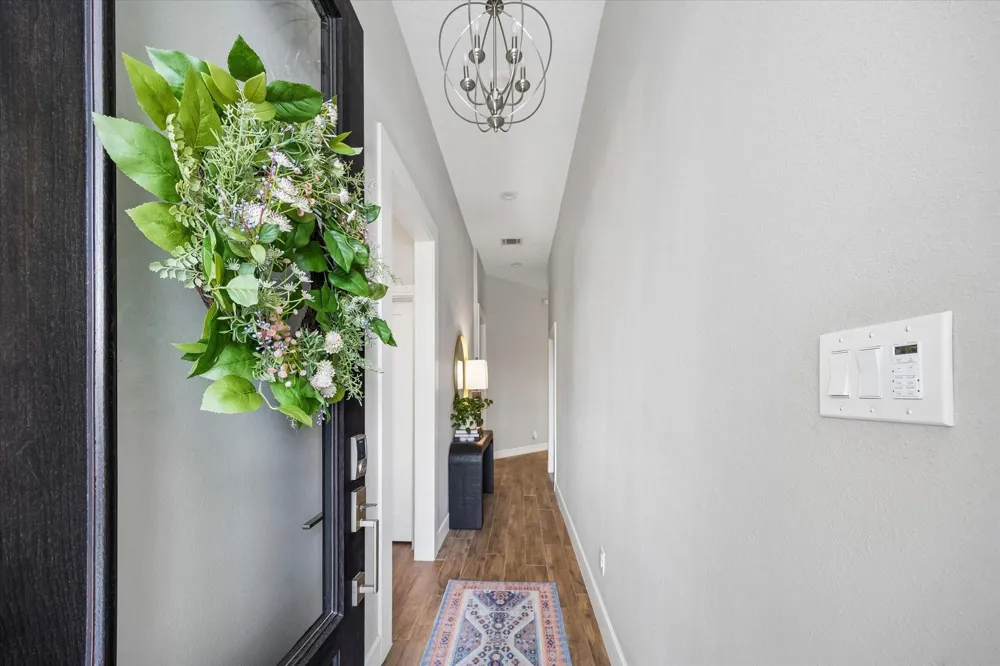 940 W 21st Street Houston, TX 77008