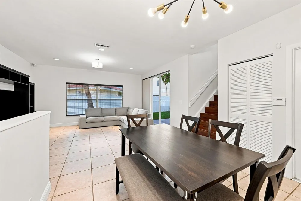 1115 SW 180TH TERRACE Pembroke Pines, FL 33029