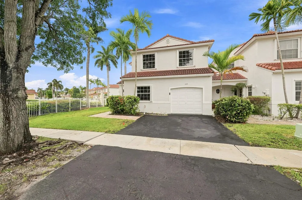 1115 SW 180TH TERRACE Pembroke Pines, FL 33029
