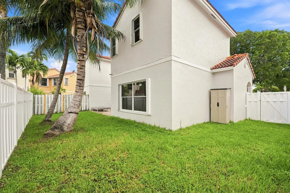 1115 SW 180TH TERRACE Pembroke Pines, FL 33029