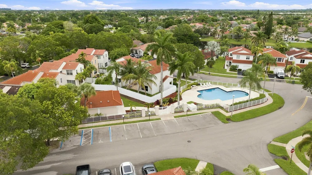 1115 SW 180TH TERRACE Pembroke Pines, FL 33029